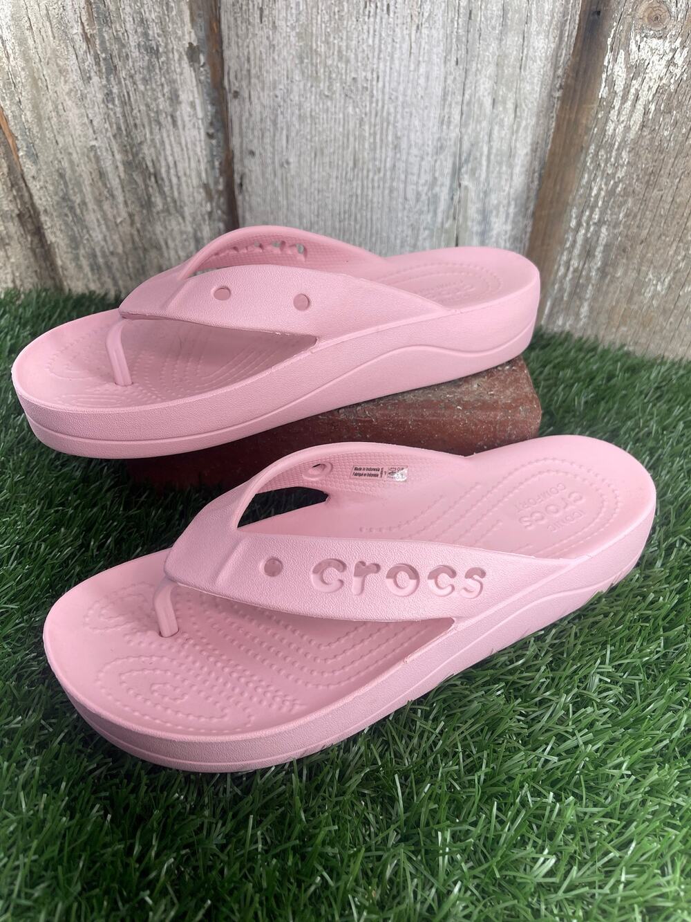 Crocs Women's Baya Platform Flip Flop Sandals Petal Pink 8